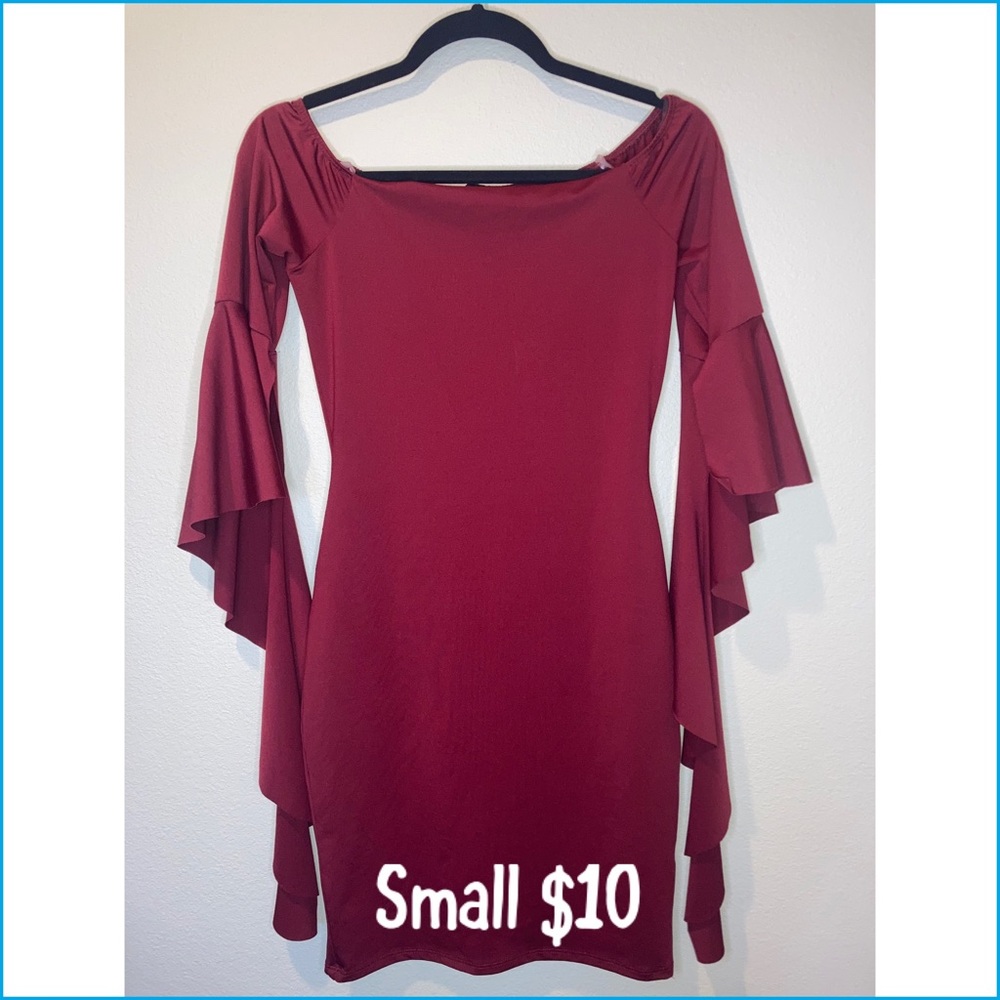 Dresses - Picture 8 of 12